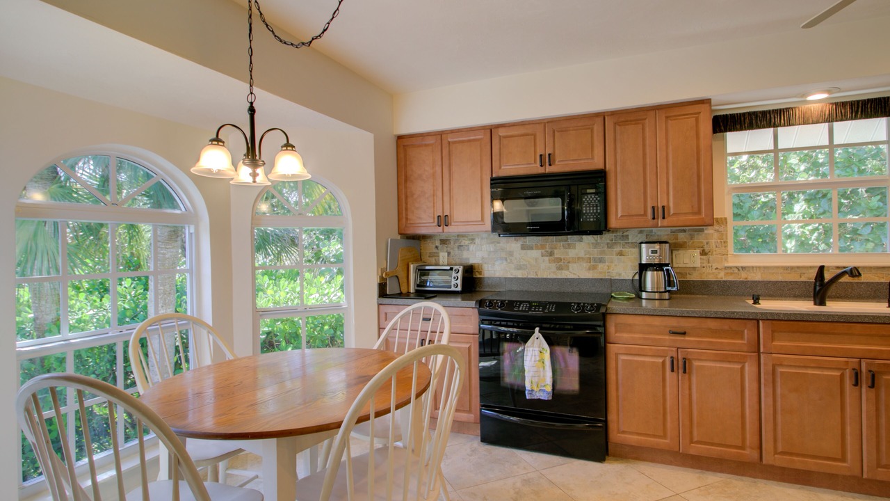 Photo of Kitchen in Heron's Landing