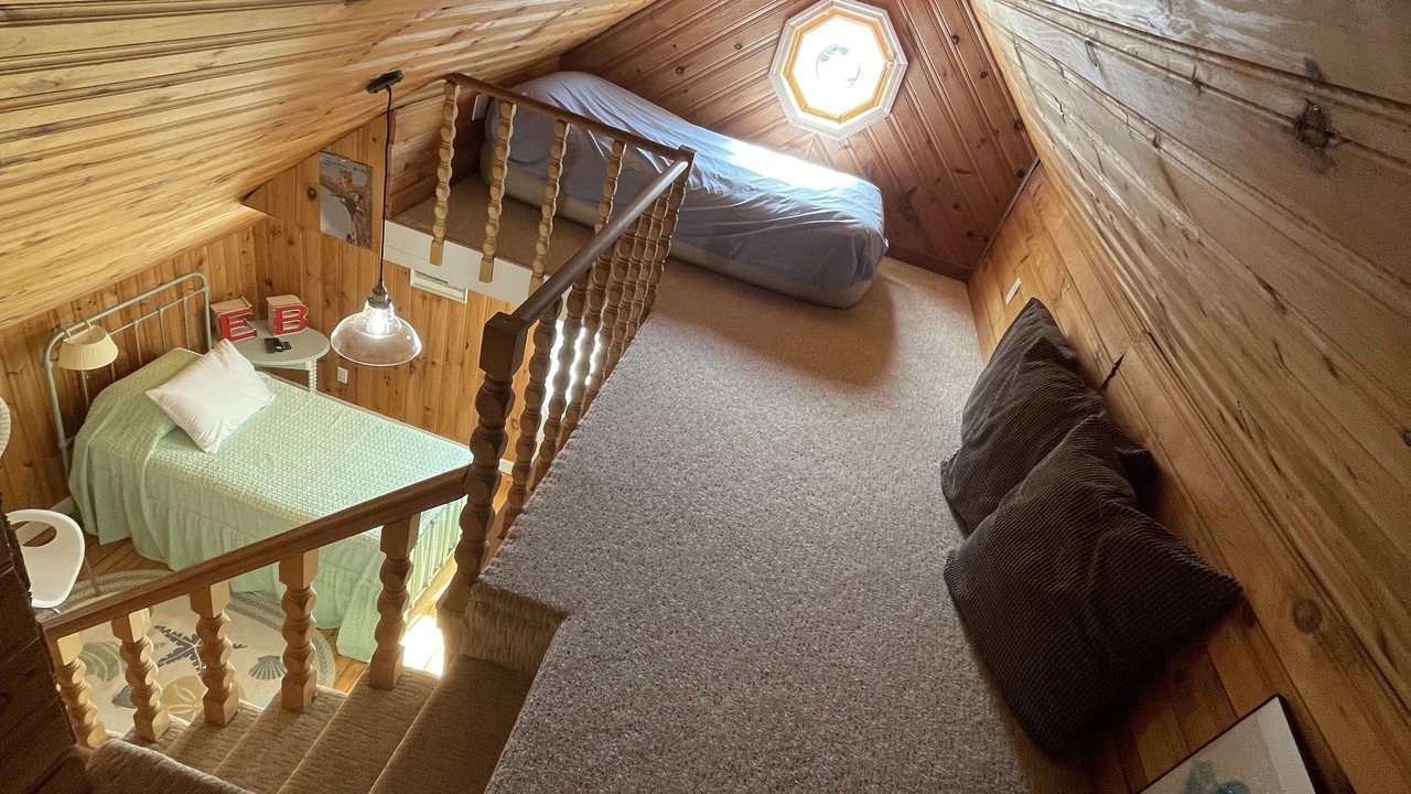 Photo of Bedroom in Buzzards Bay