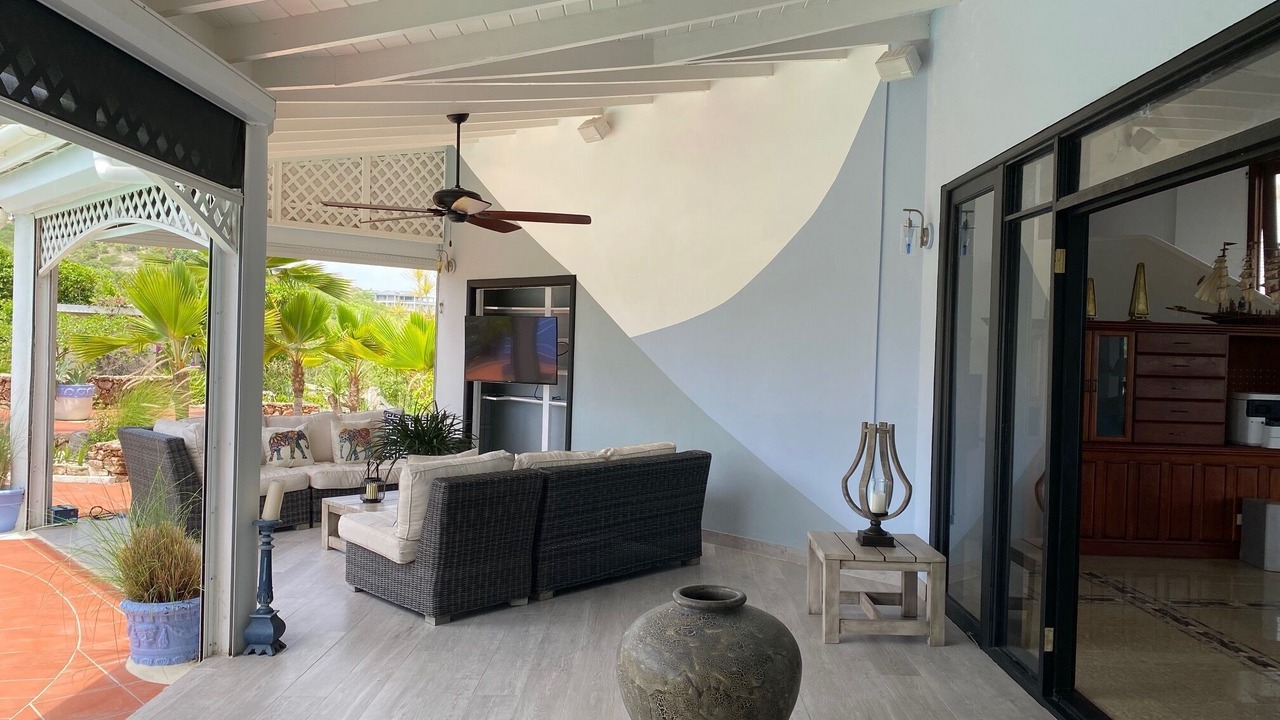 Photo of Patio Balcony in Mamora Bay