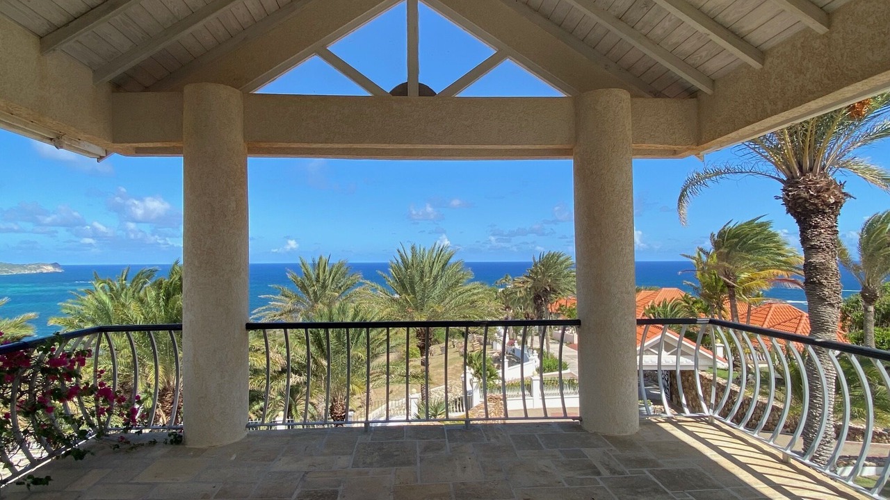 Photo of Patio Balcony in Mamora Bay