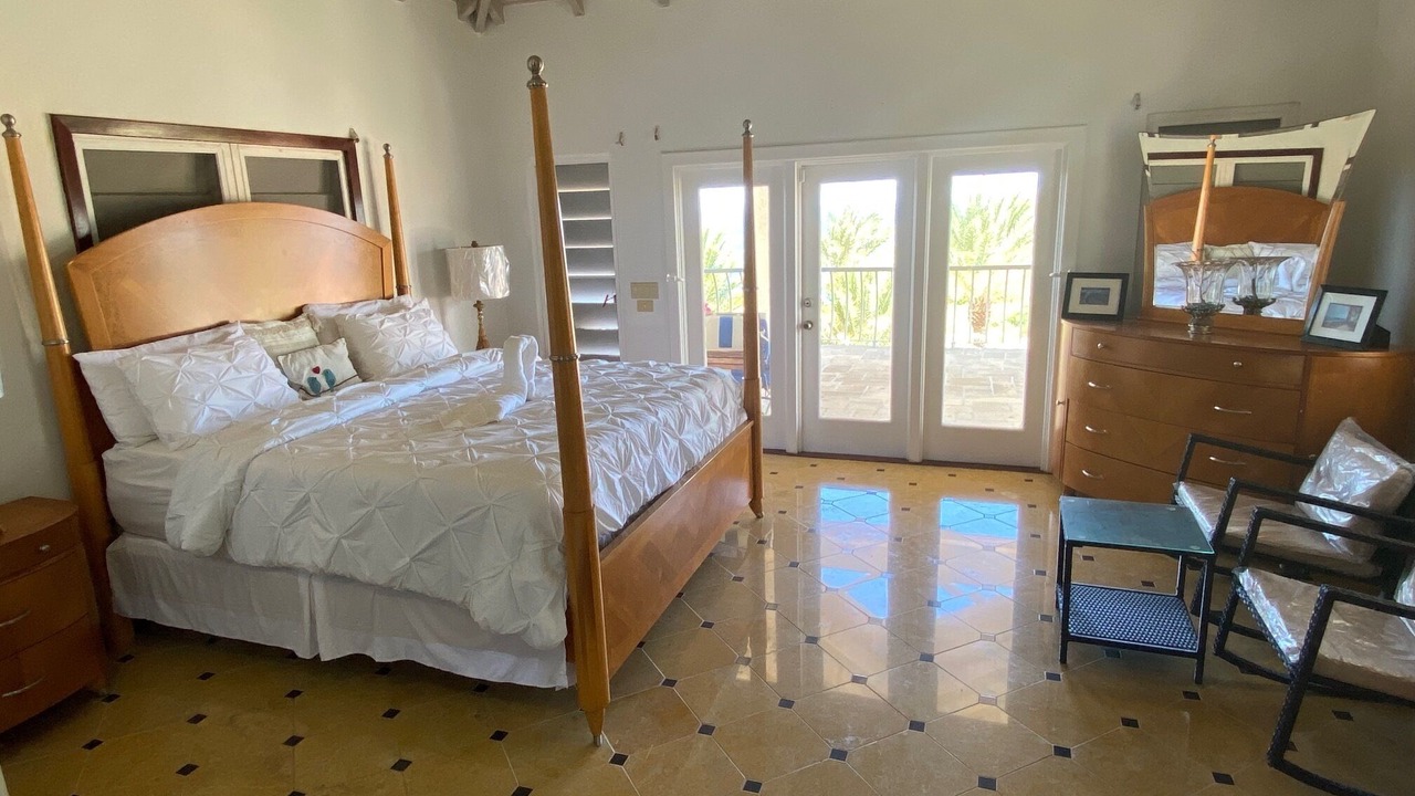 Photo of Bedroom in Mamora Bay