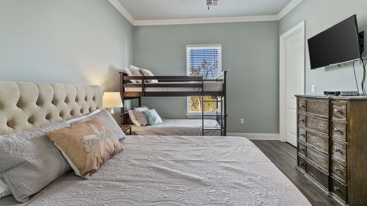 Photo of Bedroom in Hackberry