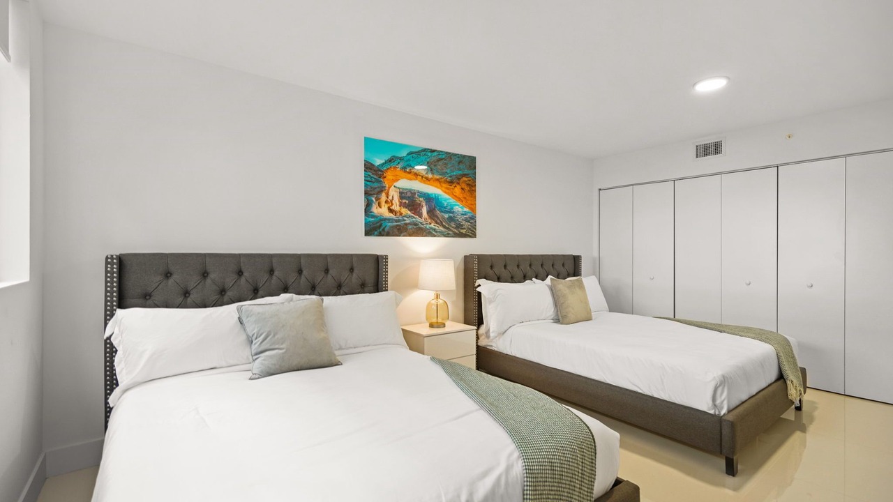 Photo of Bedroom in Bay Harbor Islands