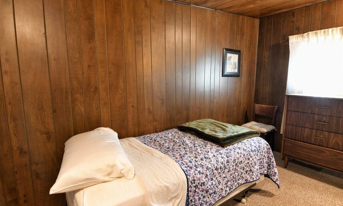 Photo of Bedroom in Solon Springs