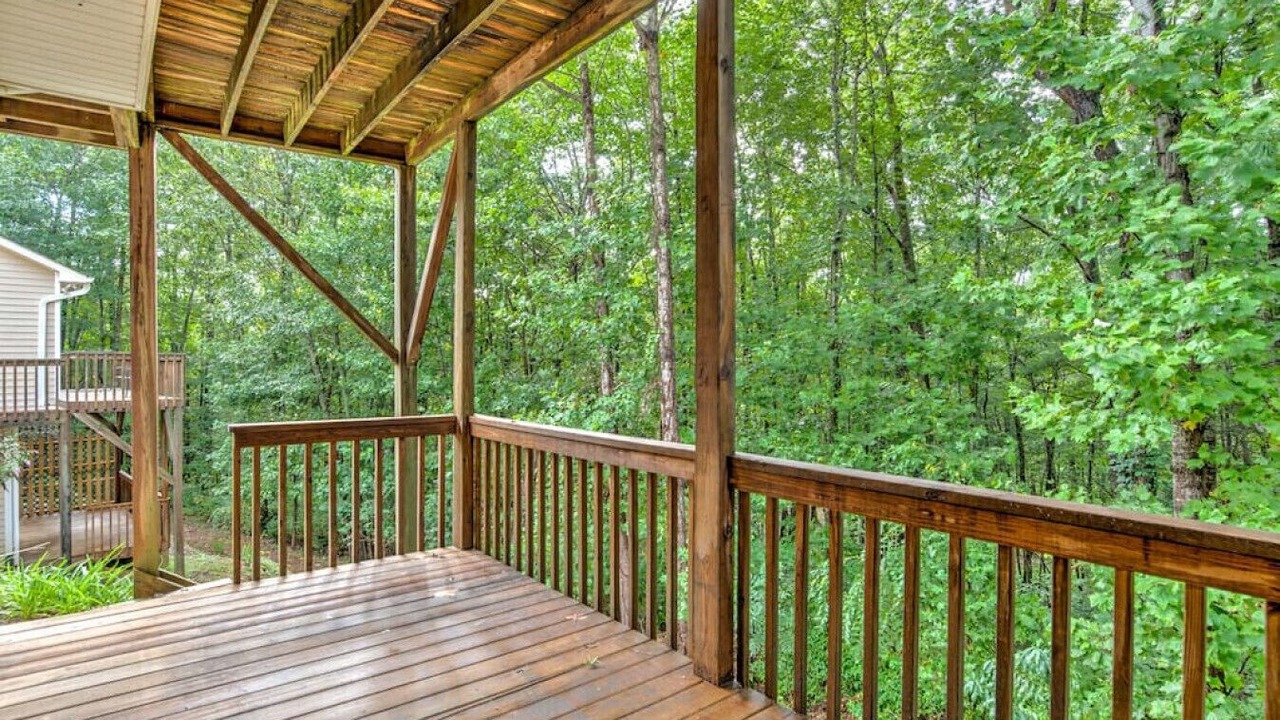 Photo of Patio Balcony in Royal Pines