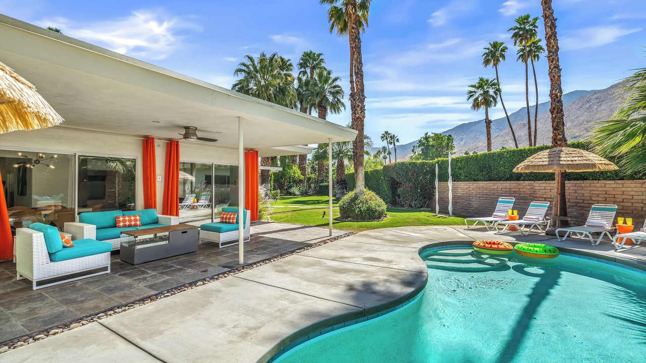 Photo of Outdoor in Tahquitz River Estates