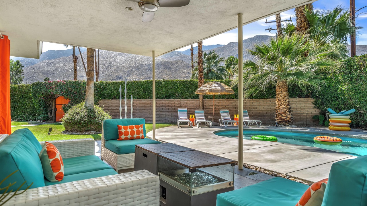 Photo of Patio Balcony in Tahquitz River Estates