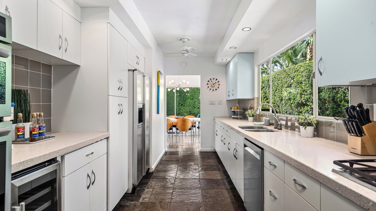 Photo of Kitchen in Tahquitz River Estates