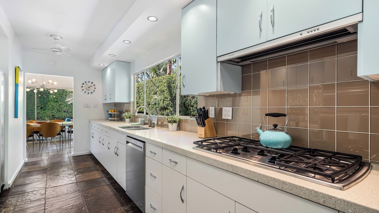 Photo of Kitchen in Tahquitz River Estates
