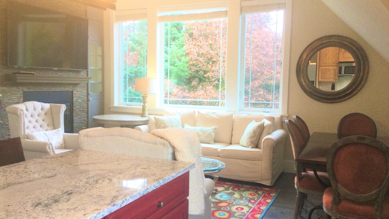 Photo of Bedroom in Hansville