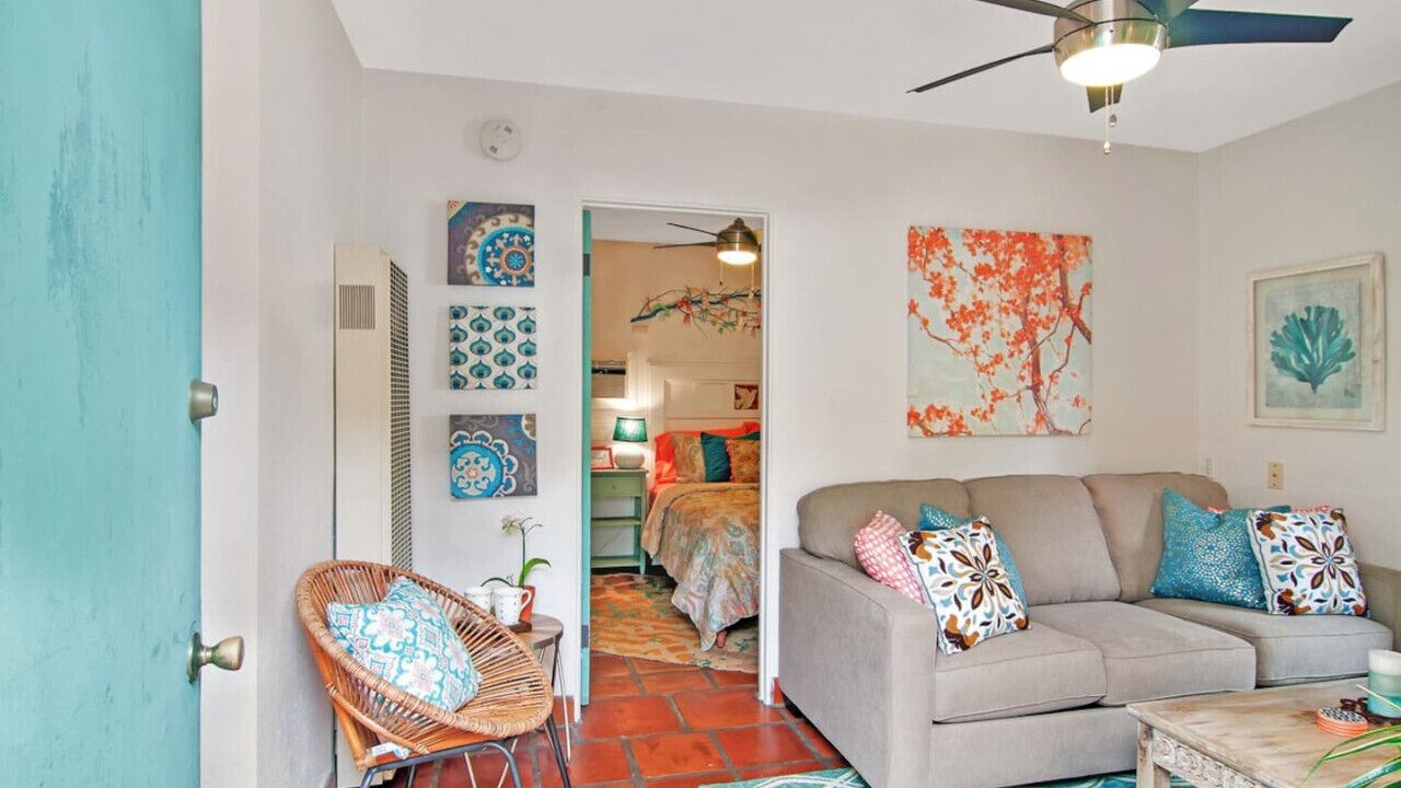 Photo of Livingroom in Old Town