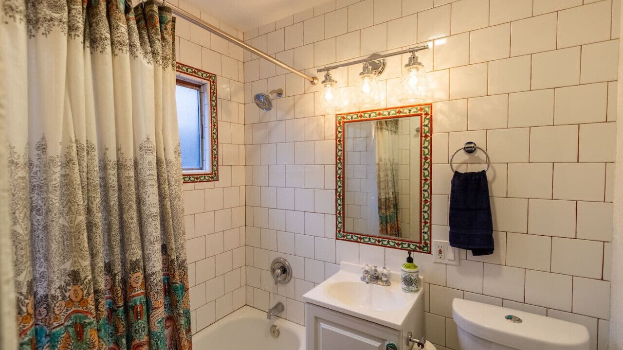 Photo of Bathroom in Old Town