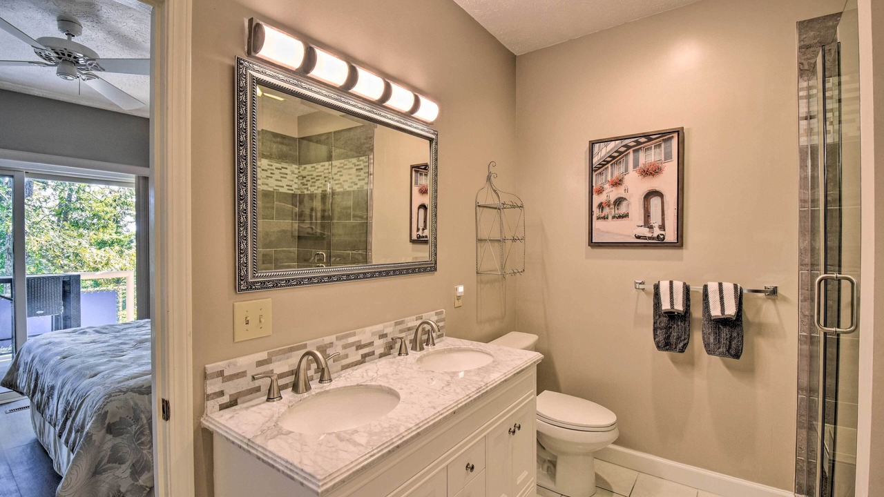Photo of Bathroom in Salem
