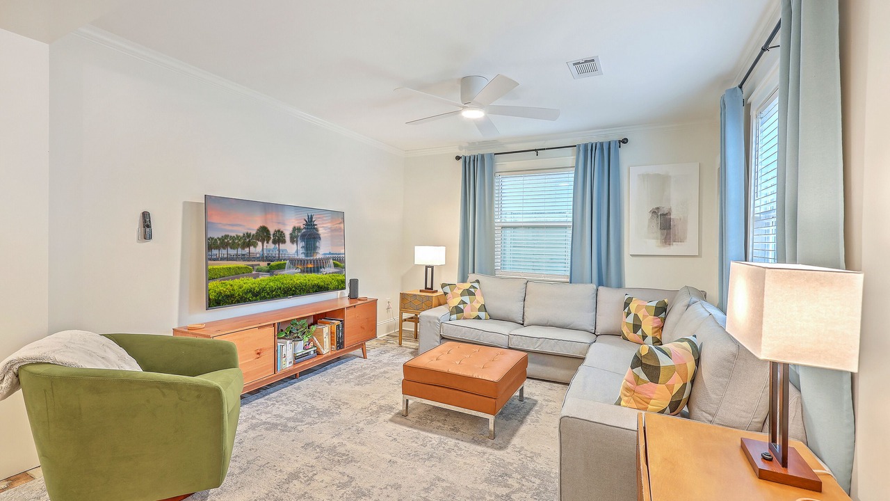 Photo of Livingroom in Mount Pleasant