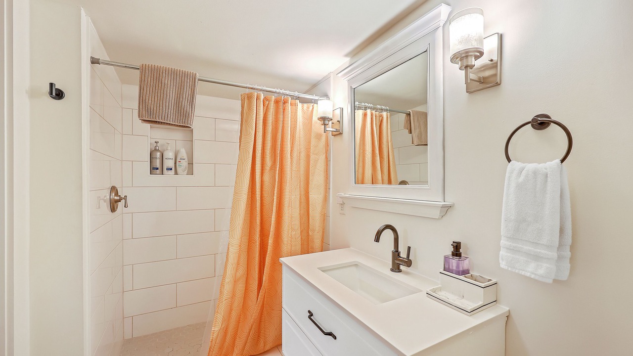 Photo of Bathroom in Mount Pleasant