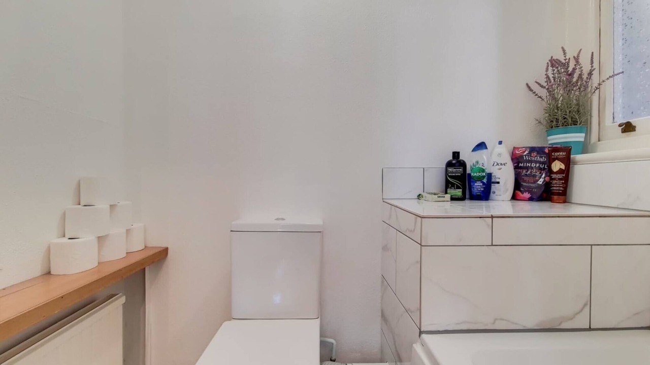 Photo of Bathroom in Ealing