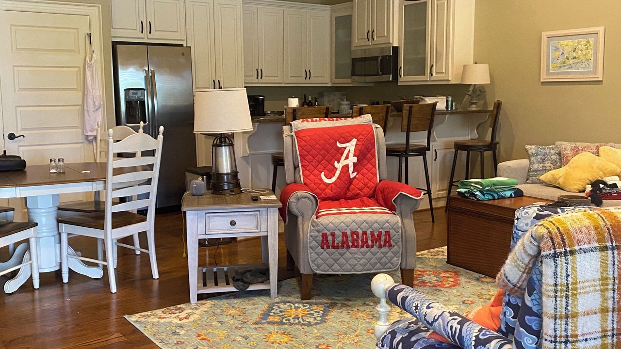 Photo of Livingroom in Northport