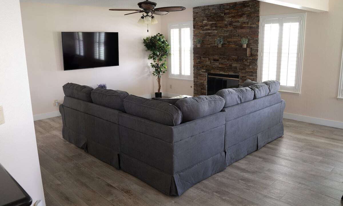 Photo of Livingroom in Green Valley North