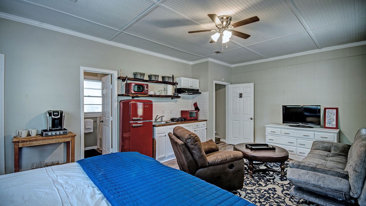 Photo of Bedroom in Tougaloo