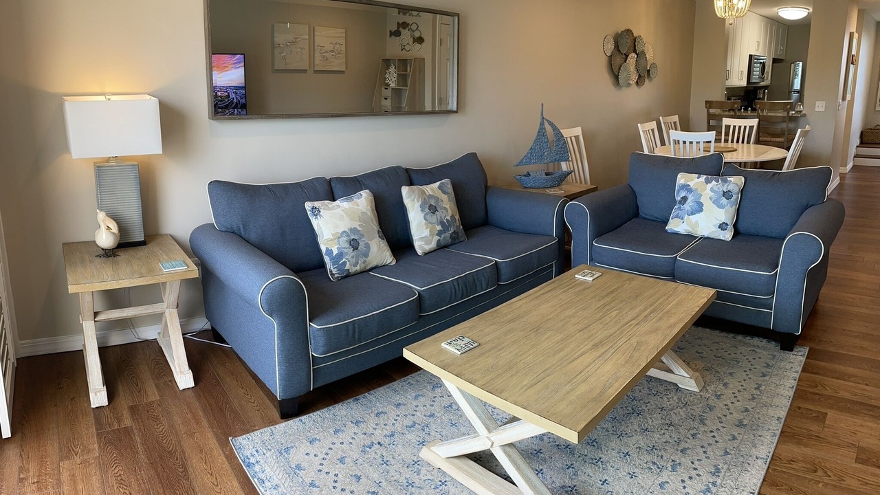 Photo of Livingroom in Crescent Beach