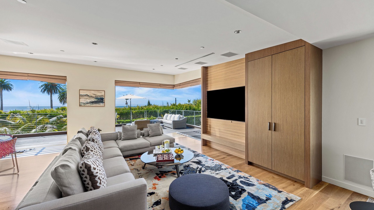 Photo of Livingroom in Montecito