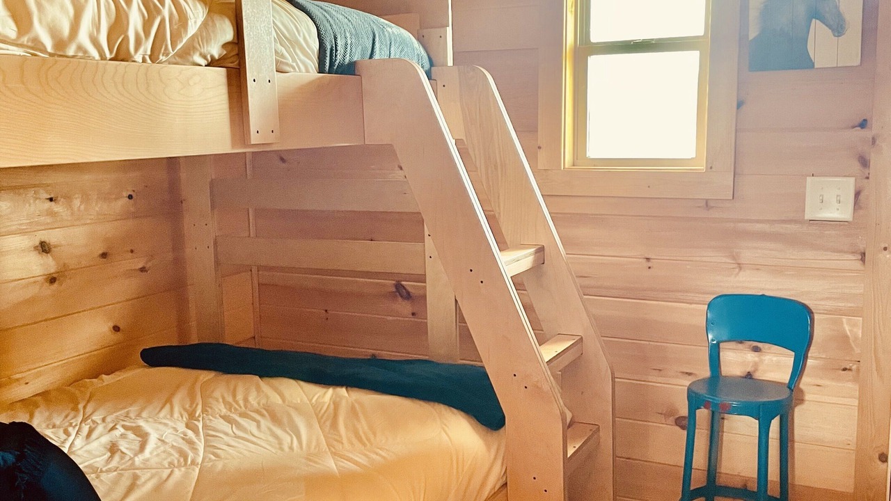 Photo of Bedroom in Seneca