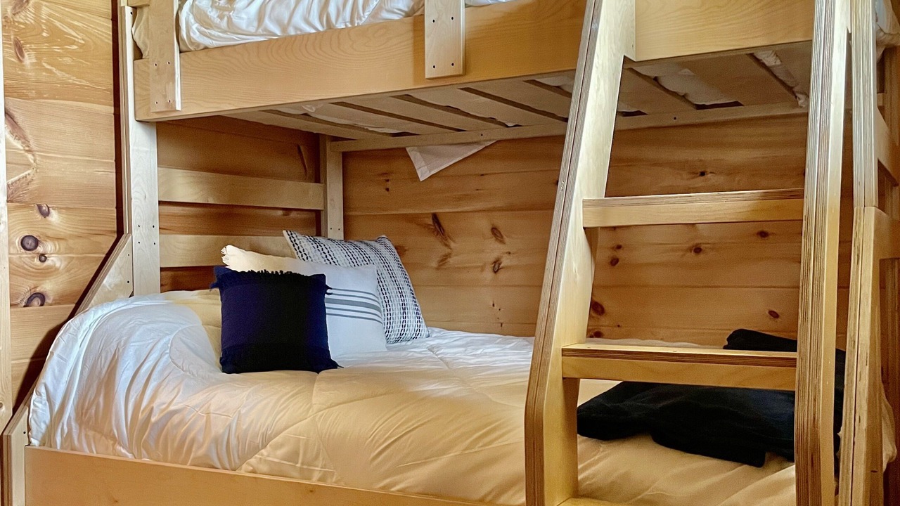 Photo of Bedroom in Seneca
