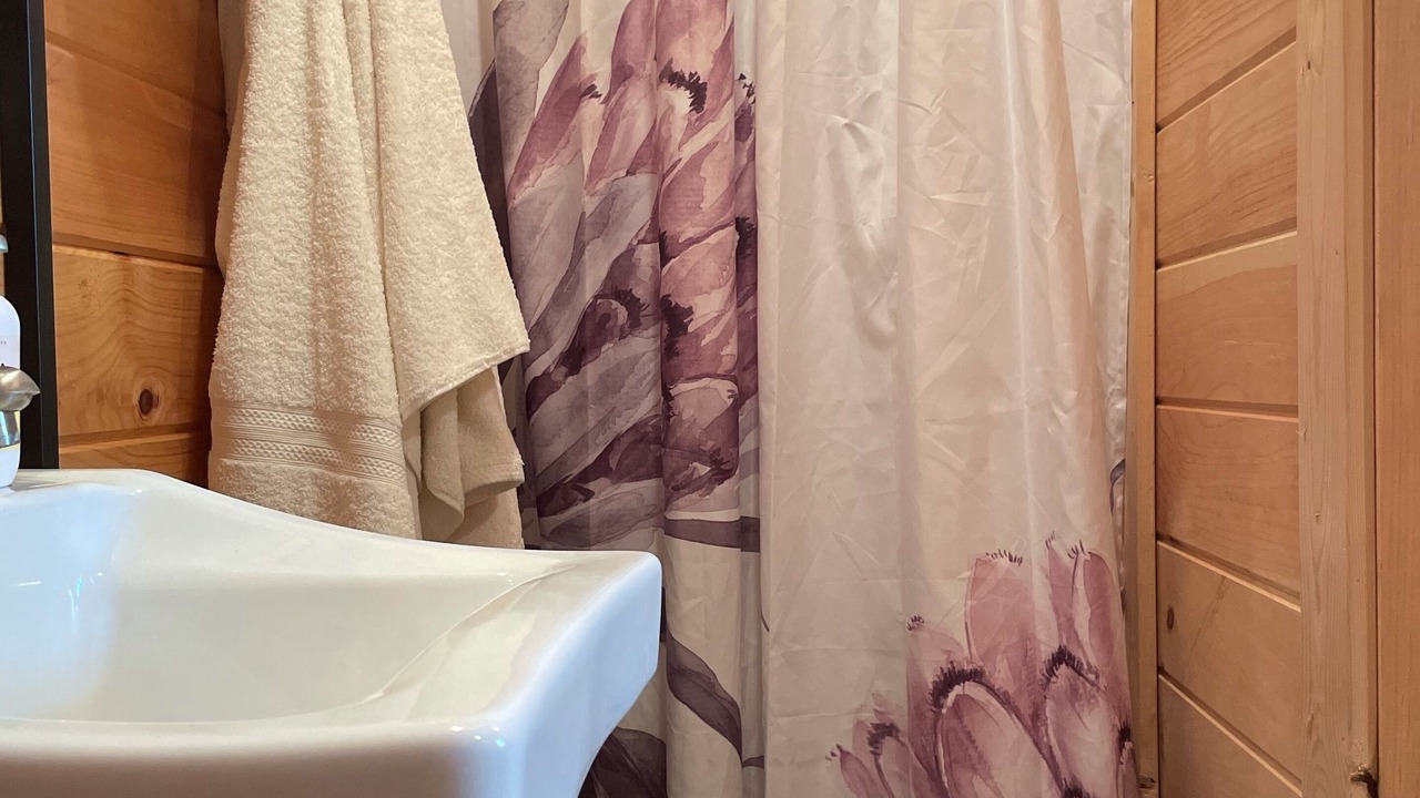 Photo of Bathroom in Seneca