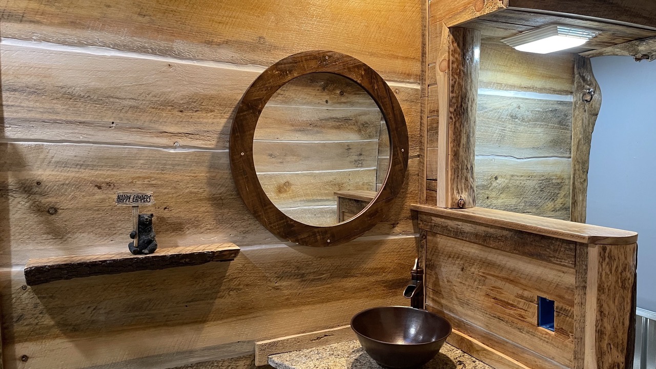 Photo of Bathroom in Laurelville