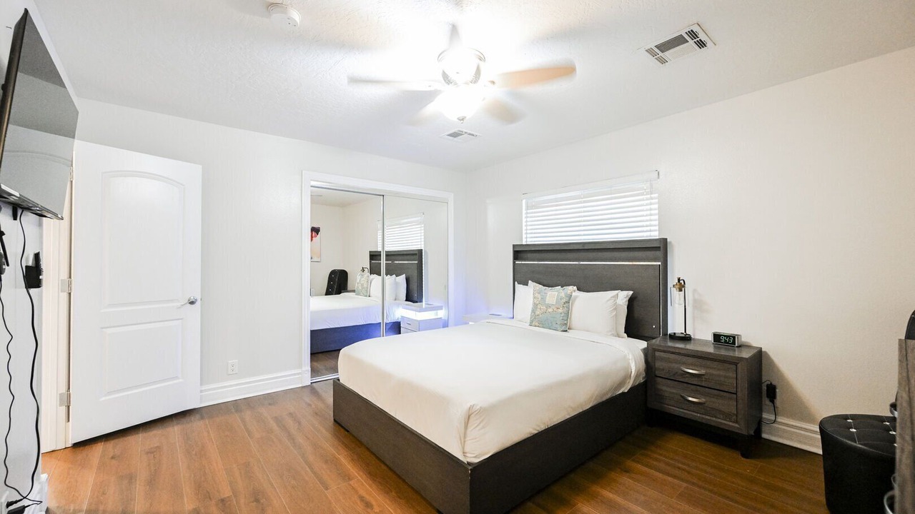 Photo of Bedroom in Foothills
