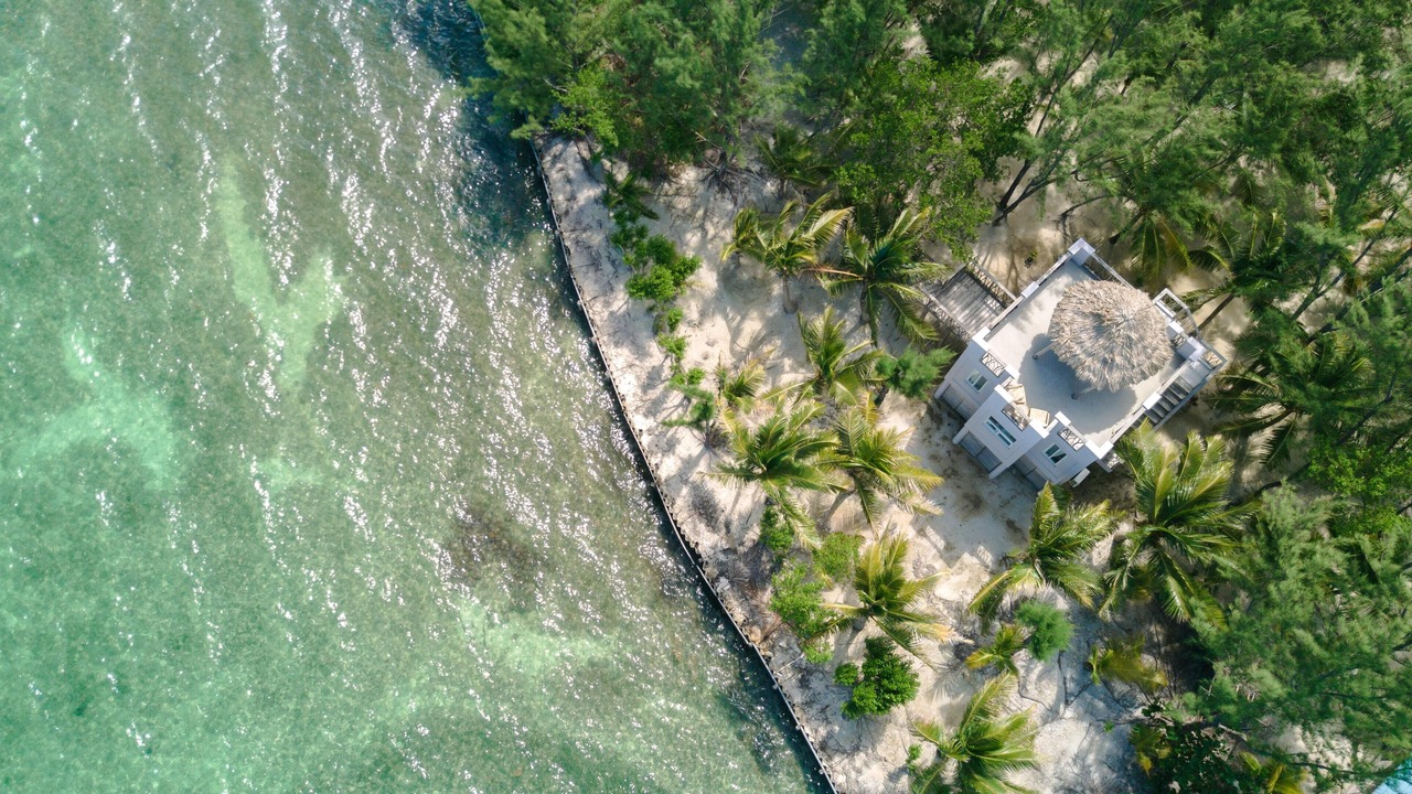 Photo of Others in Thatch Caye