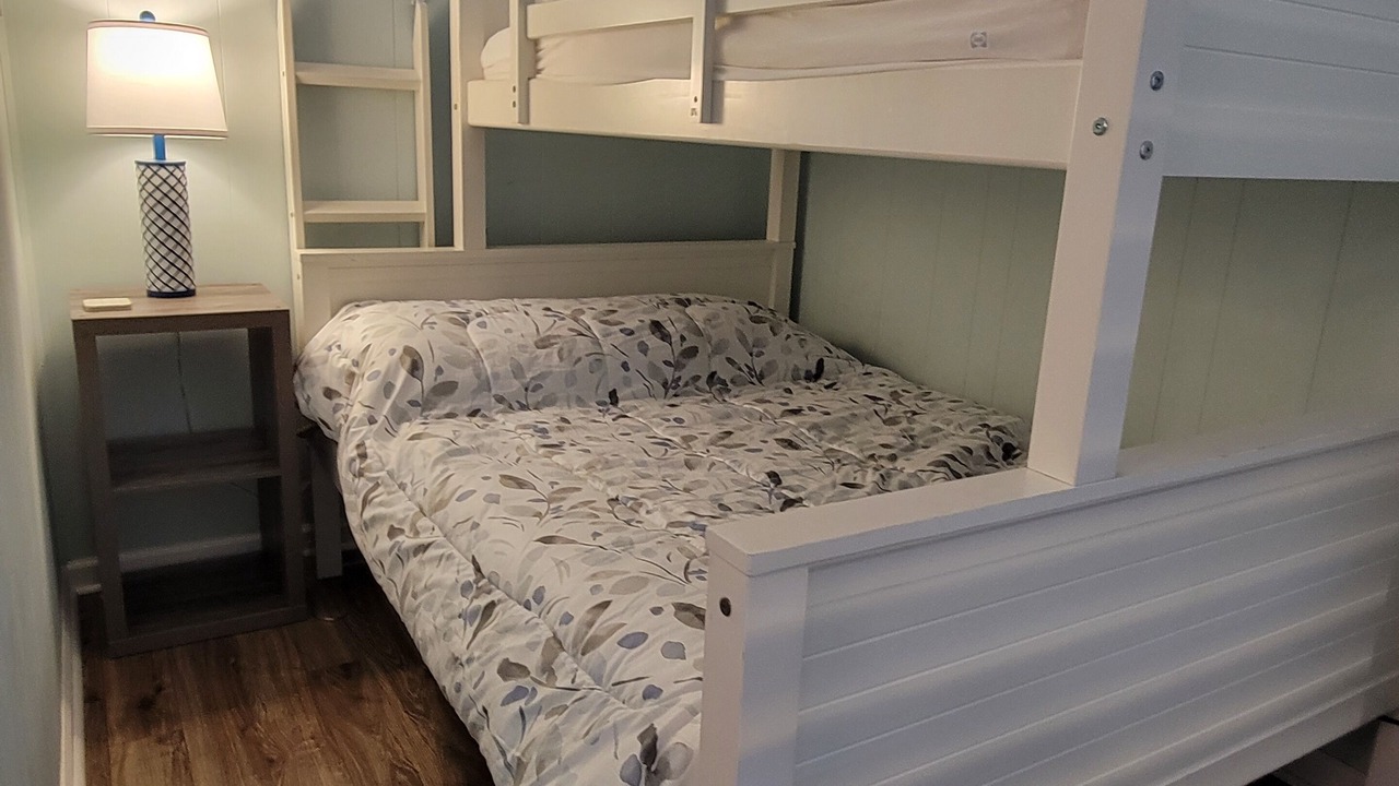 Photo of Bedroom in Sea Isle City
