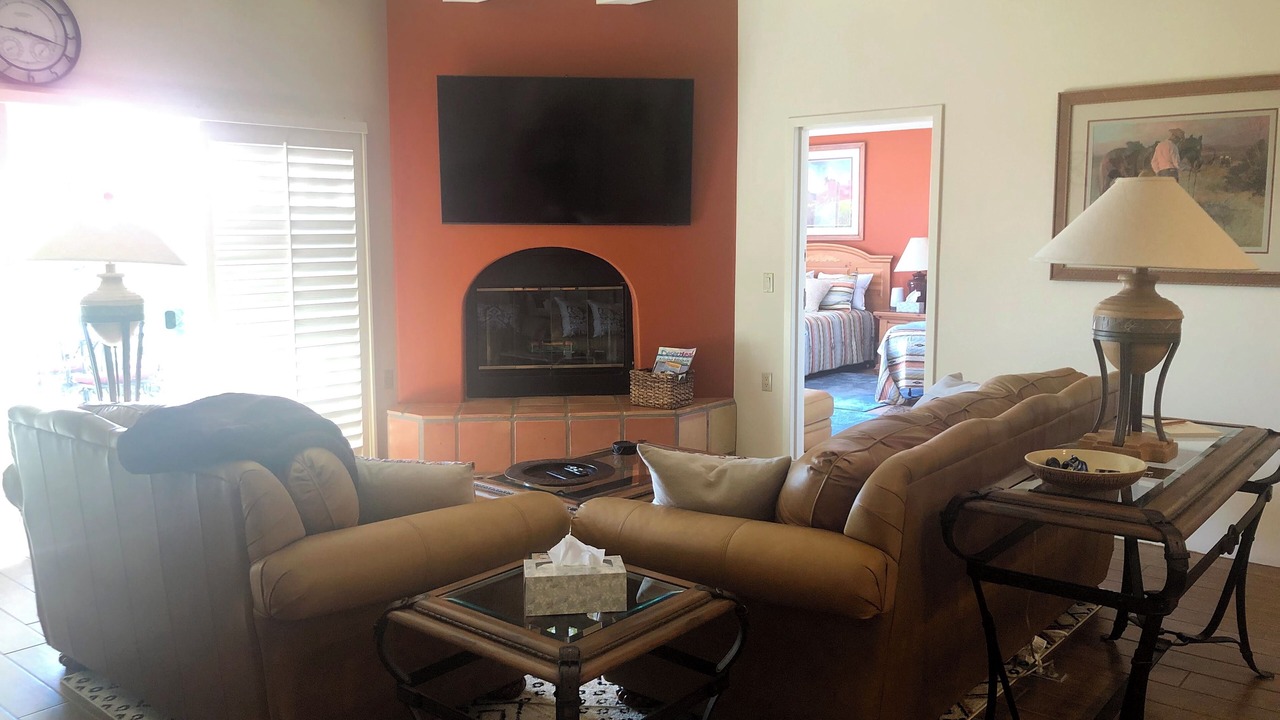 Photo of Livingroom in Starr Pass