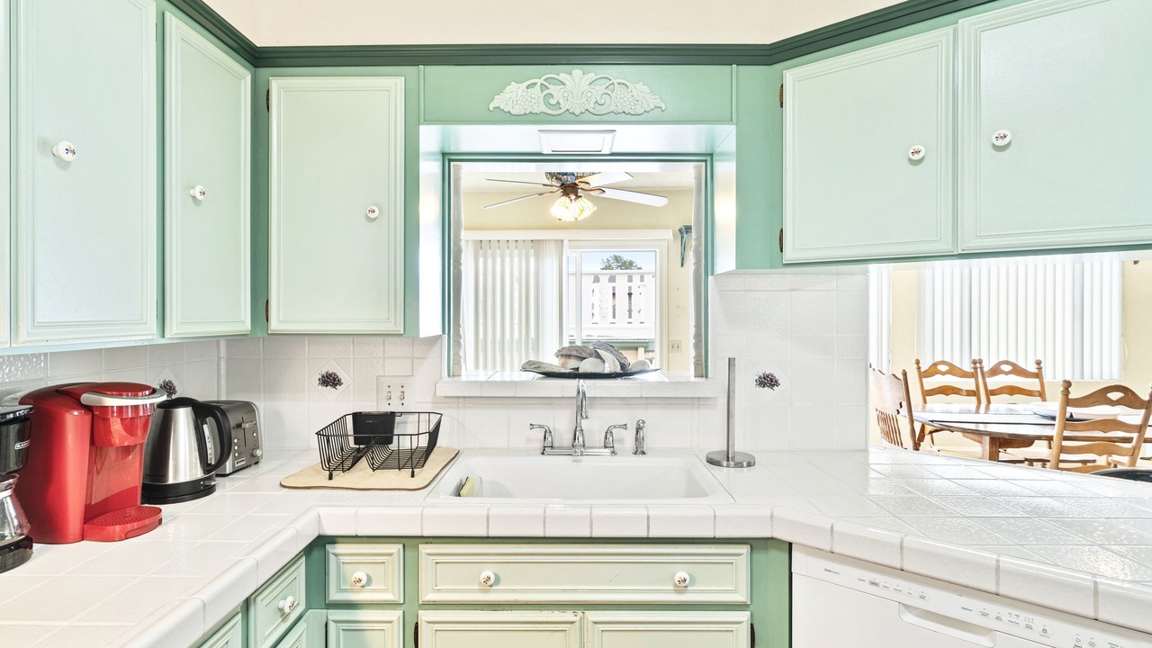 Photo of Kitchen in El Granada
