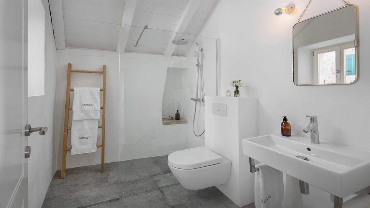 Photo of Bathroom in Zavala