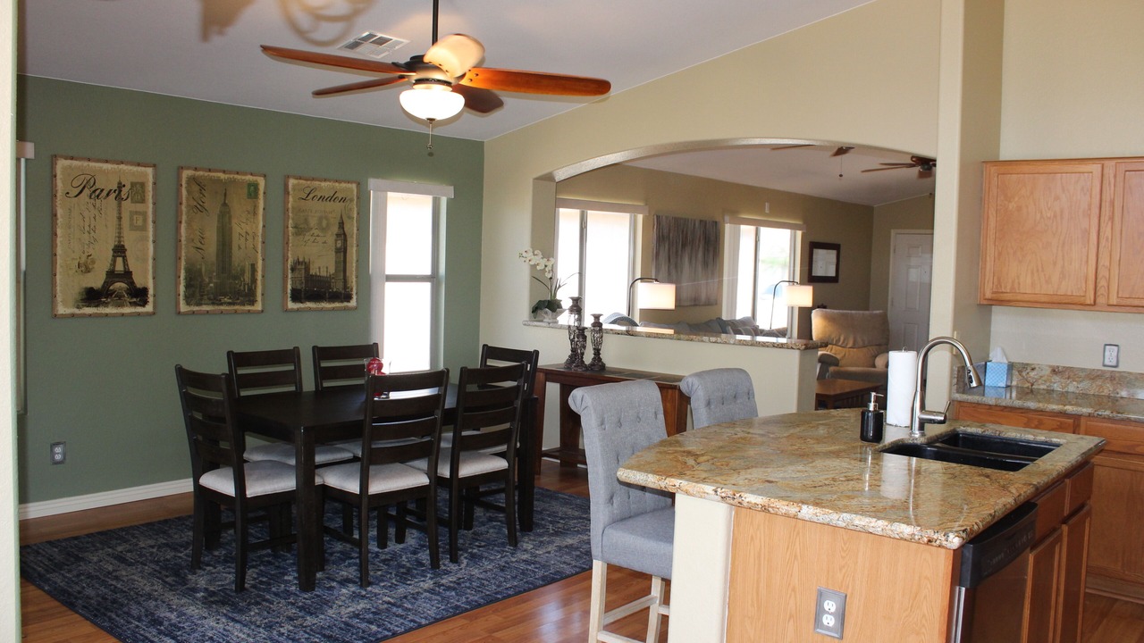 Photo of Livingroom in Apache Junction