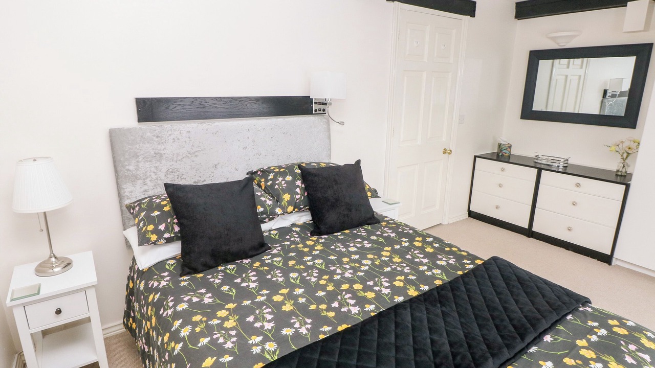 Photo of Bedroom in Saint Athan
