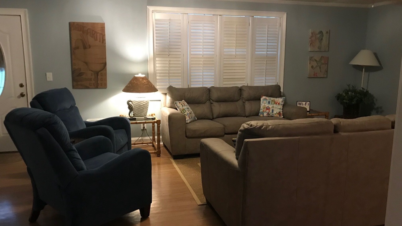 Photo of Livingroom in The Point
