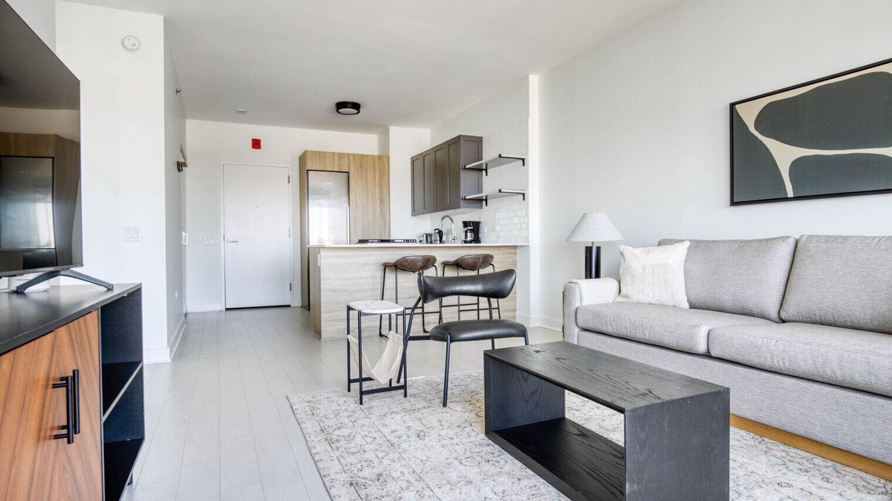 Photo of Livingroom in West Loop