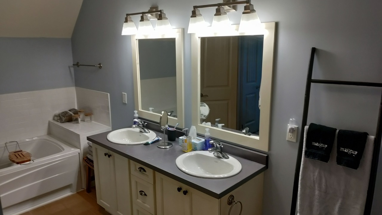 Photo of Bathroom in The Blue Mountains