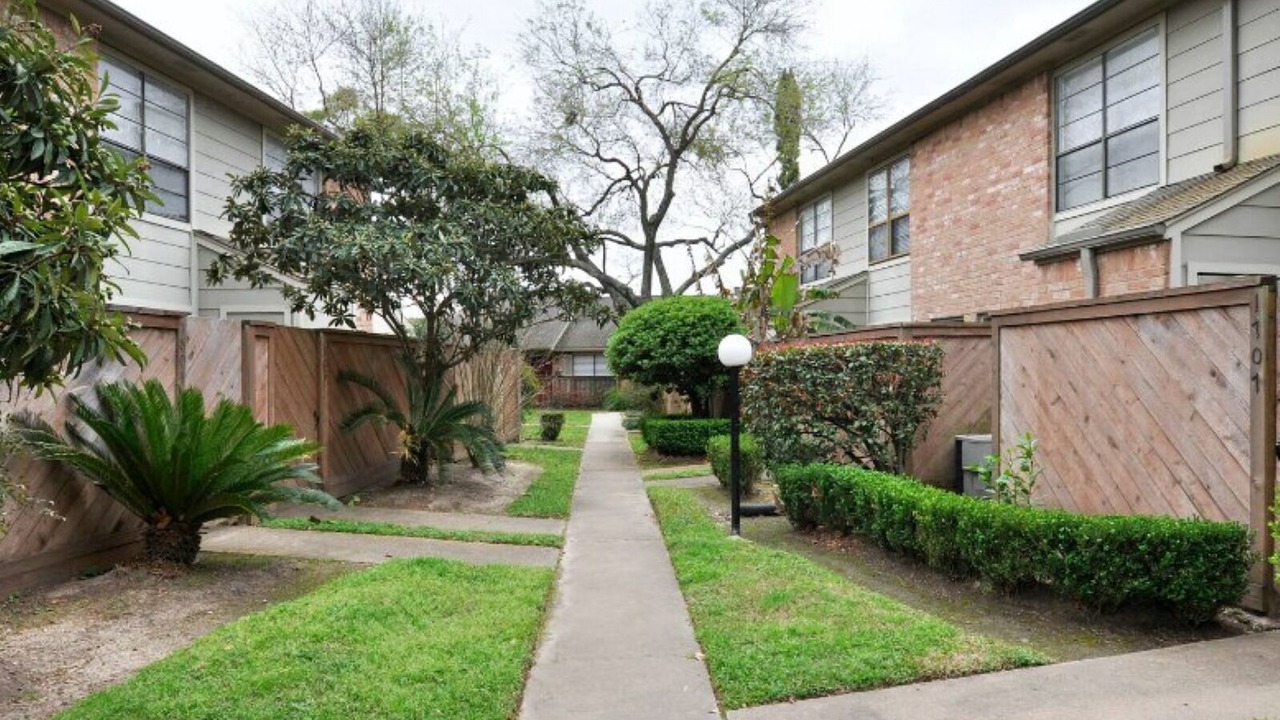 Photo of Outdoor in Spring Branch Central