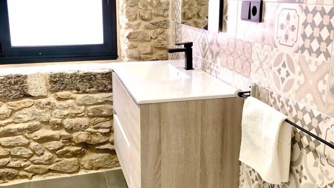 Photo of Bathroom in Viveiro