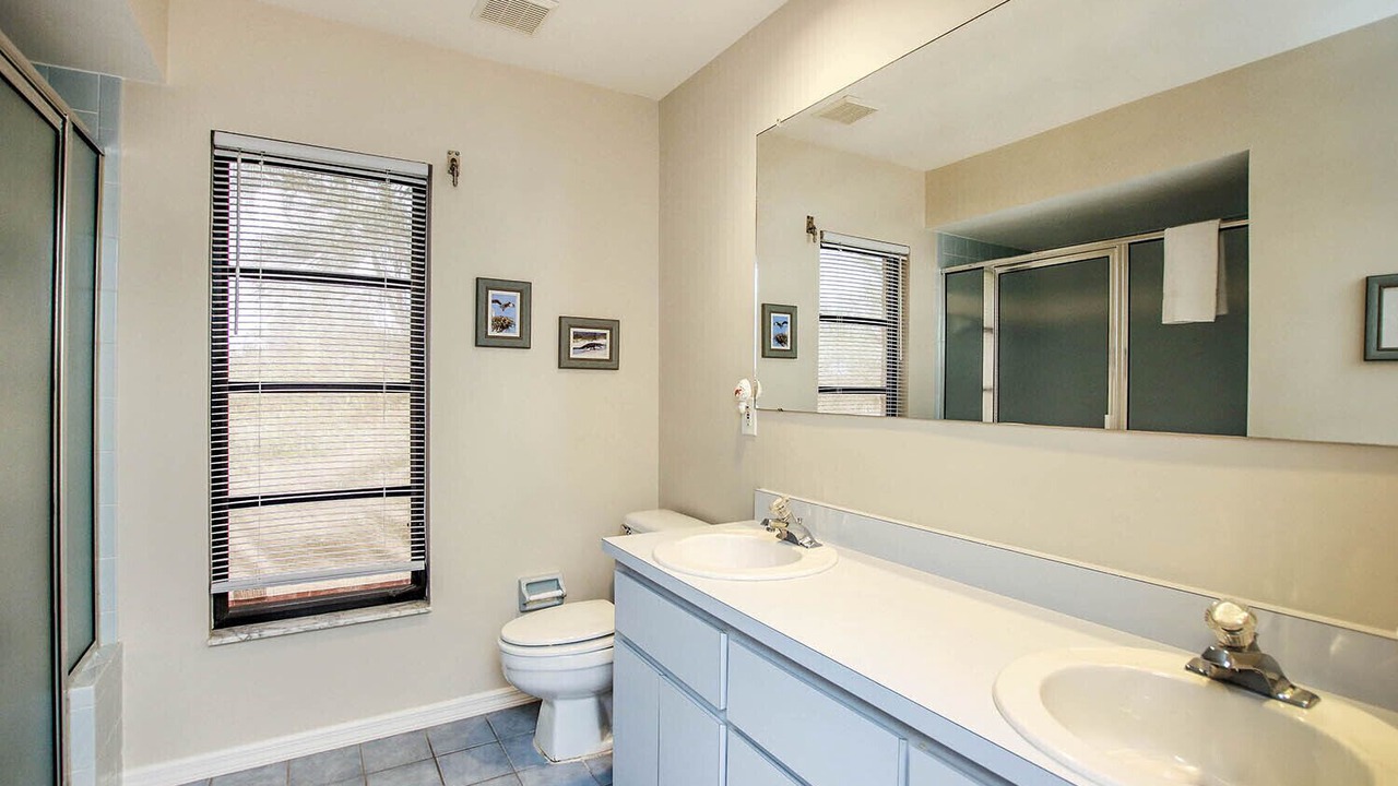 Photo of Bathroom in The Dunes