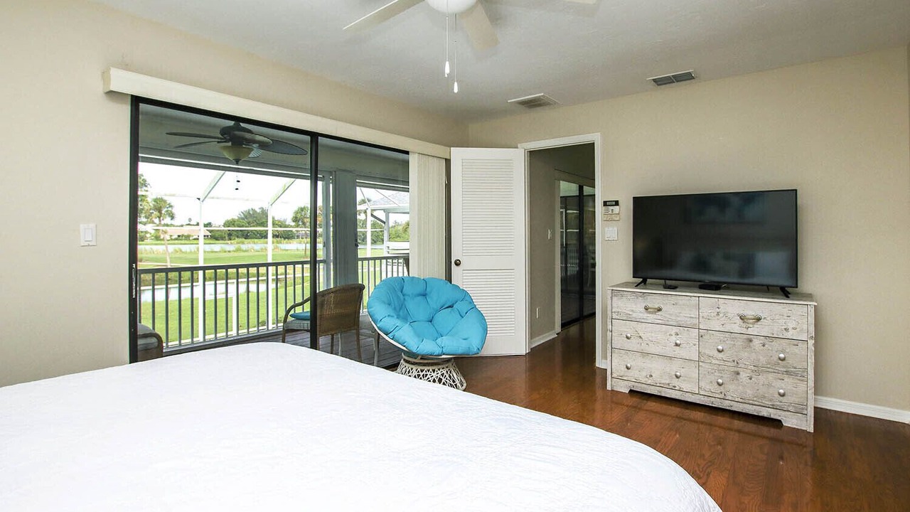 Photo of Bedroom in The Dunes