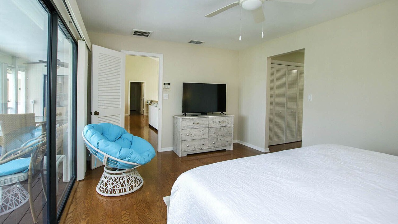 Photo of Bedroom in The Dunes