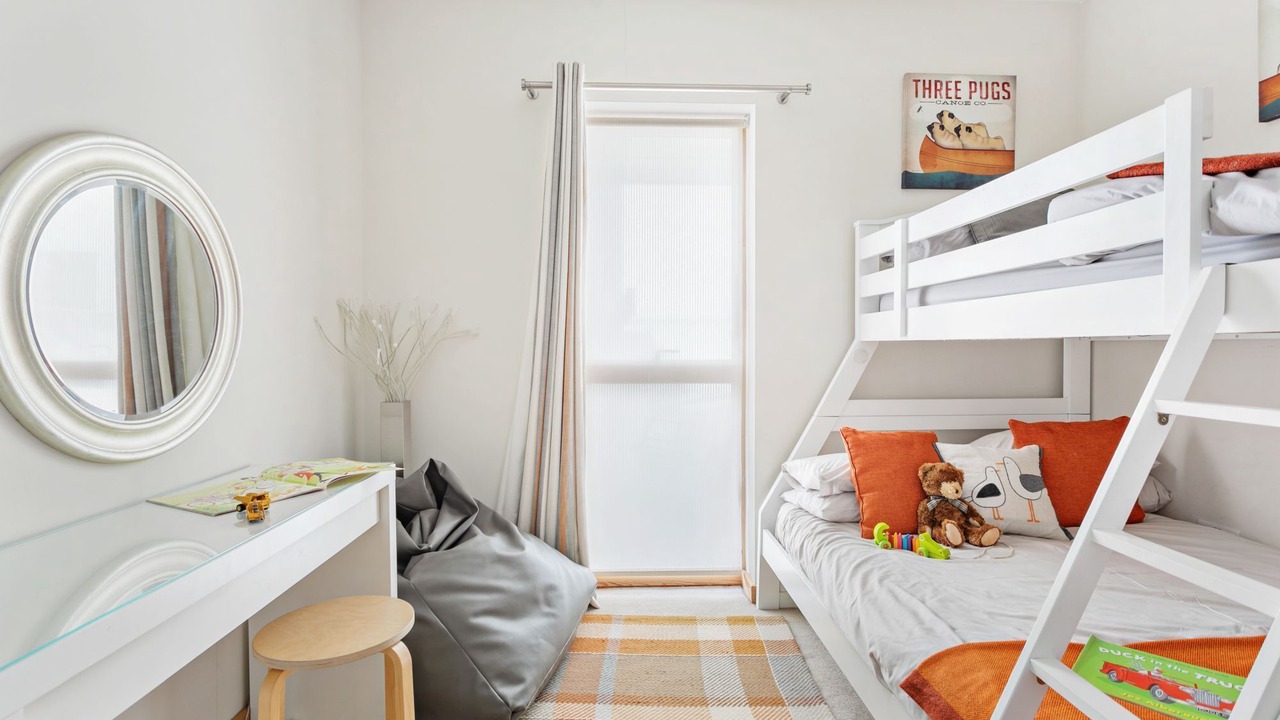 Photo of Bedroom in Challaborough