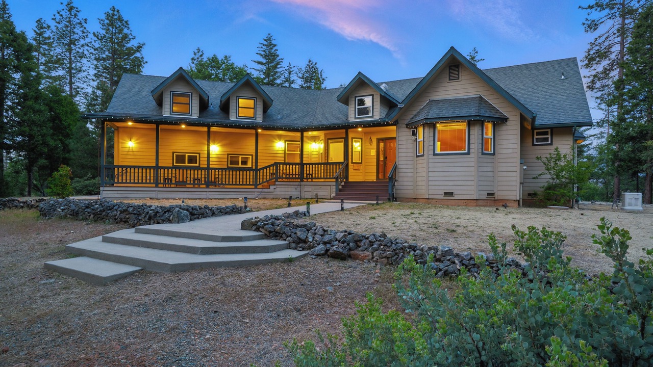 Photo of Outdoor in Mariposa
