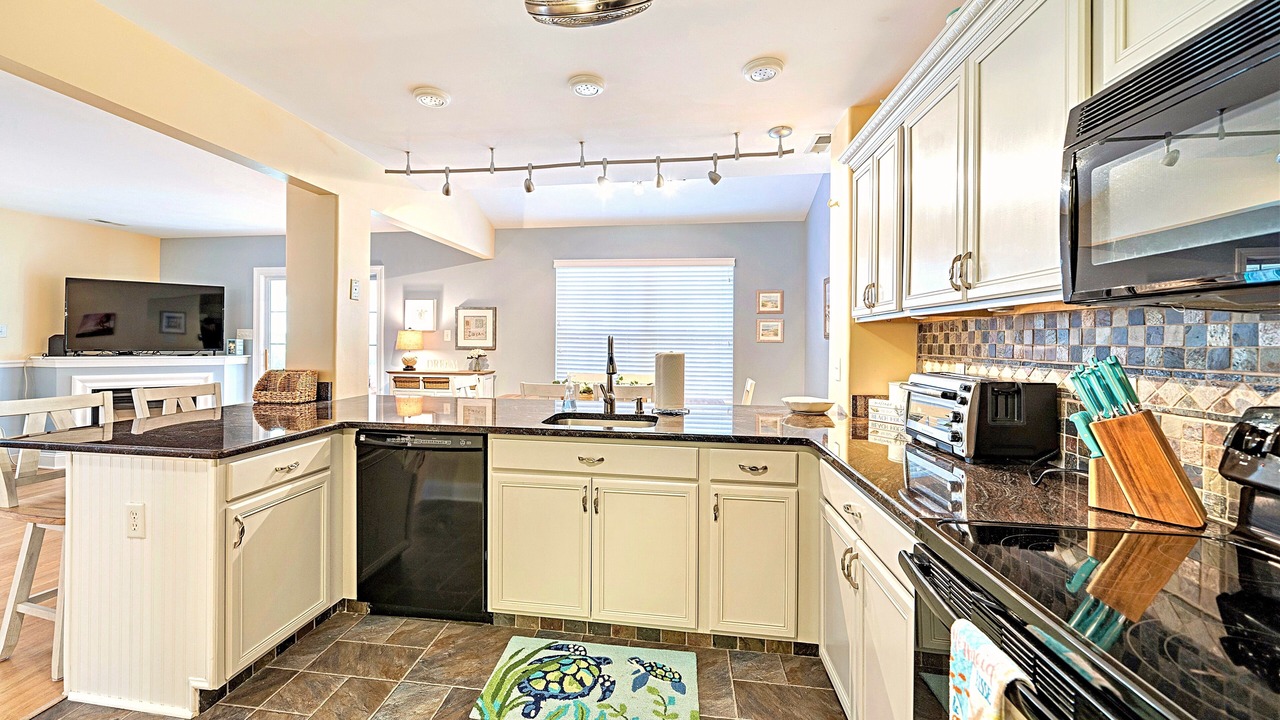 Photo of Kitchen in Keys Of Marsh Harbor