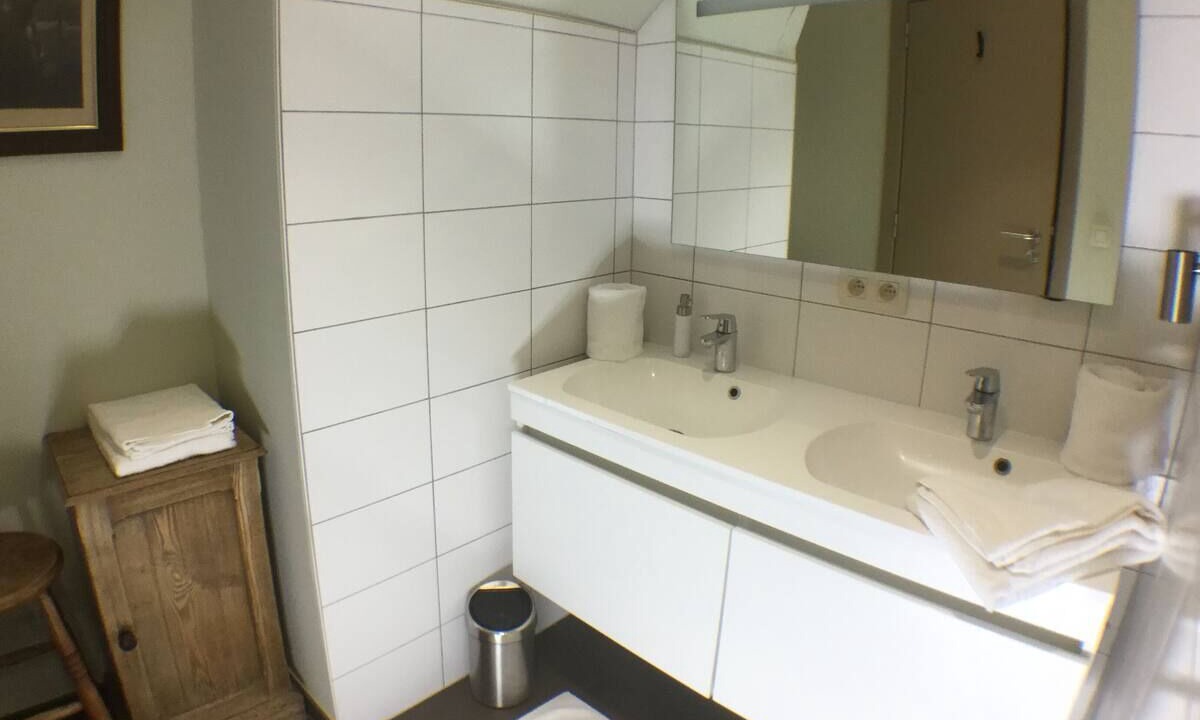 Photo of Bathroom in Mont-Saint-Jean