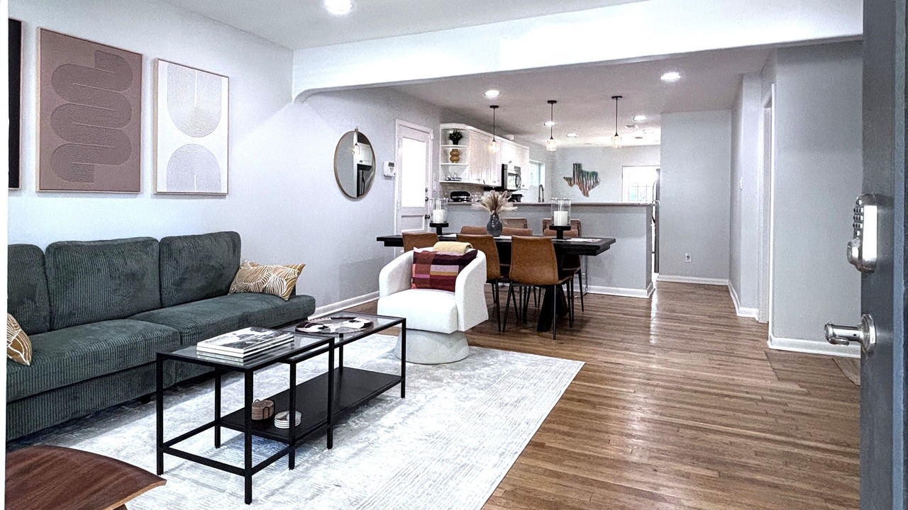 Photo of Livingroom in Highland
